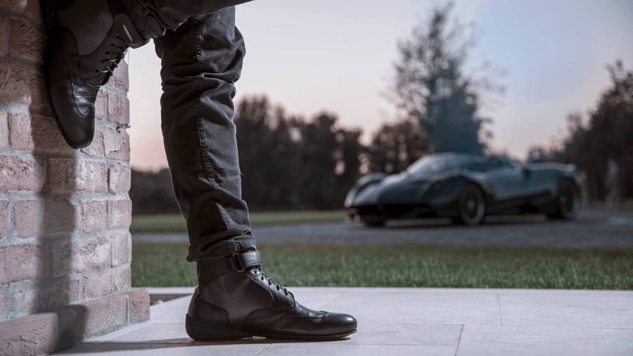 roadster boots