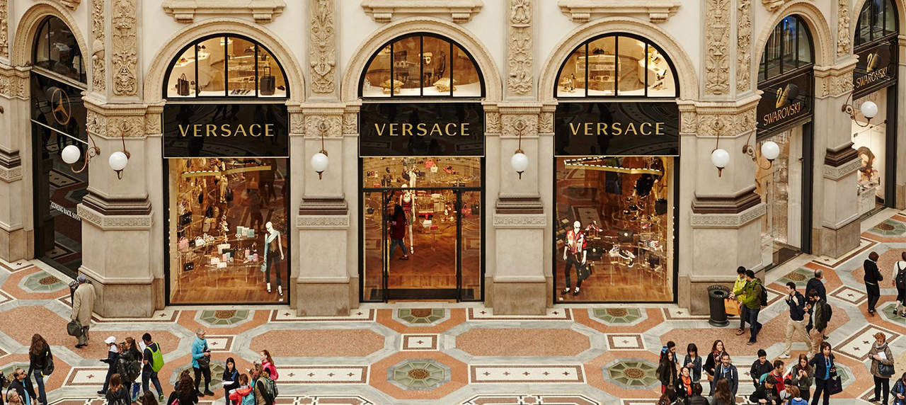 versace store