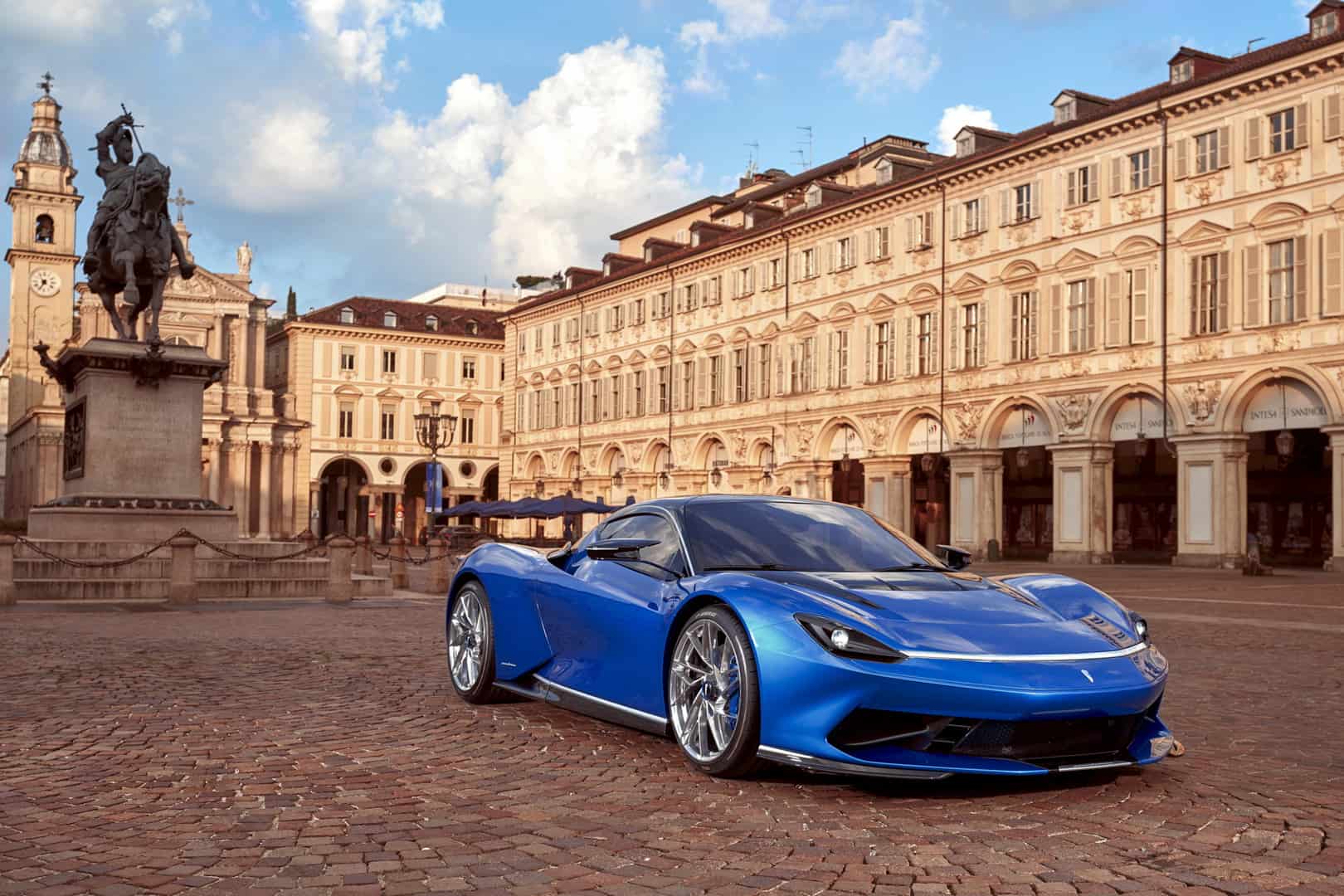 Pininfarina Battista Blu Iconica 1