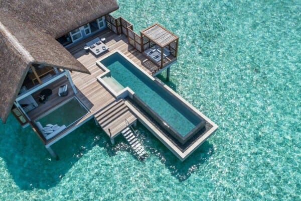 Four Seasons Resort Maldives at Landaa Giraavaru 2