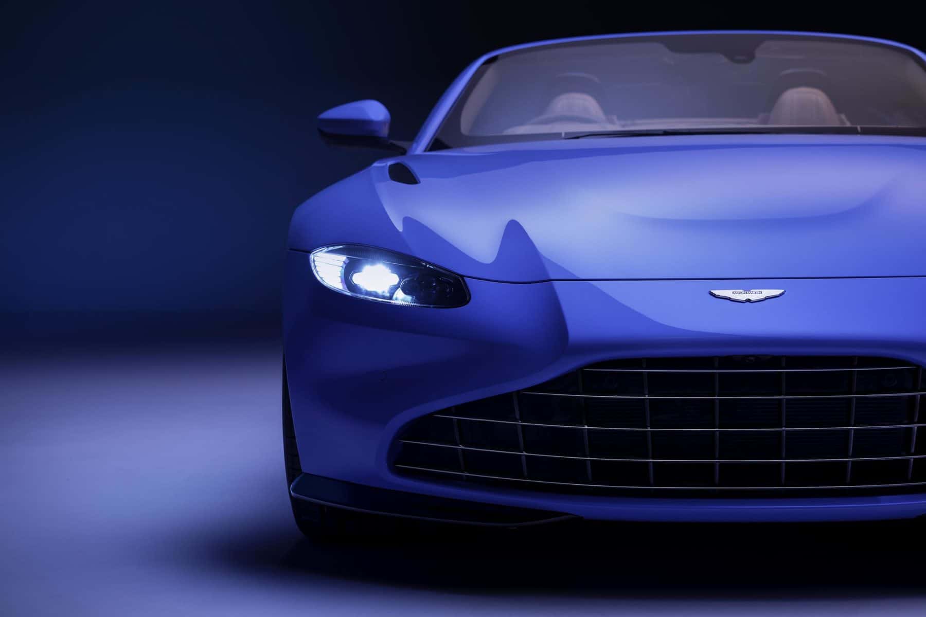 2021 Aston Martin Vantage Roadster 9