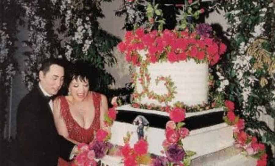 Liza Minnelli And David Gest wedding cake