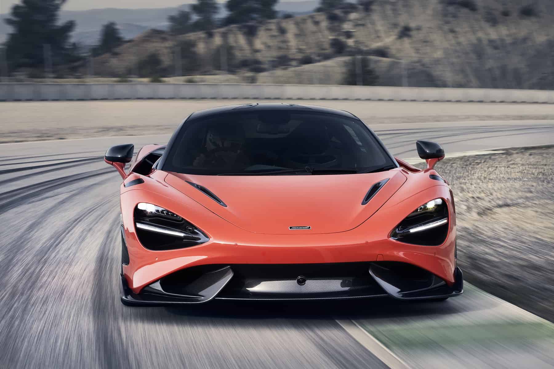McLaren 765LT 10