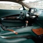 Aston Martin Victor 16