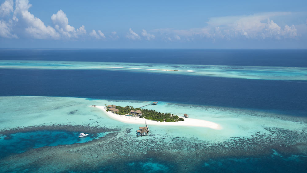 Four Seasons Private Island Maldives at Voavah 1
