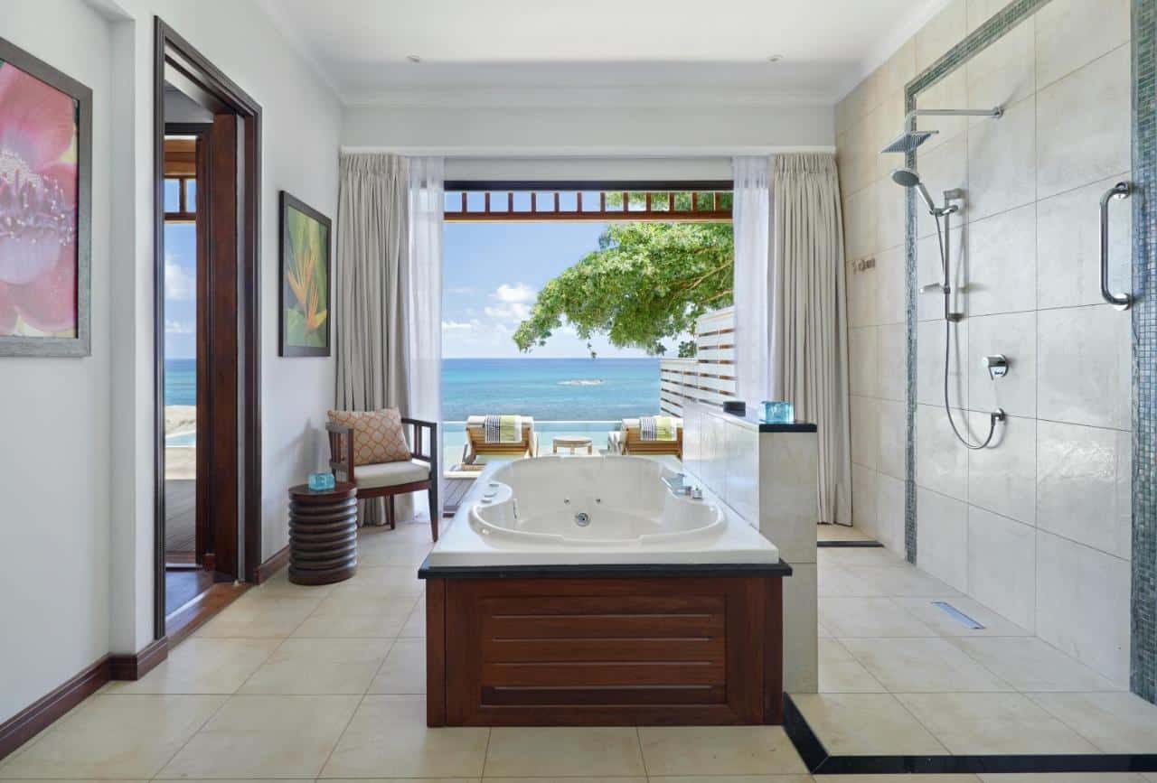 Hilton Seychelles Northolme Resort Villa Bathroom