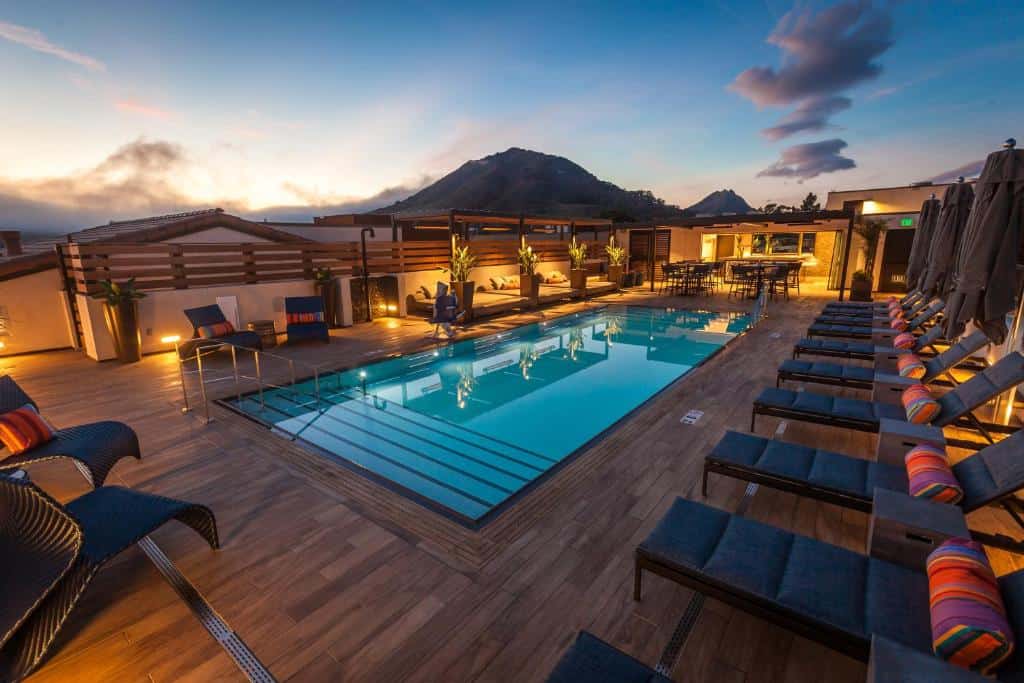 Hotel Cerro swimming pool