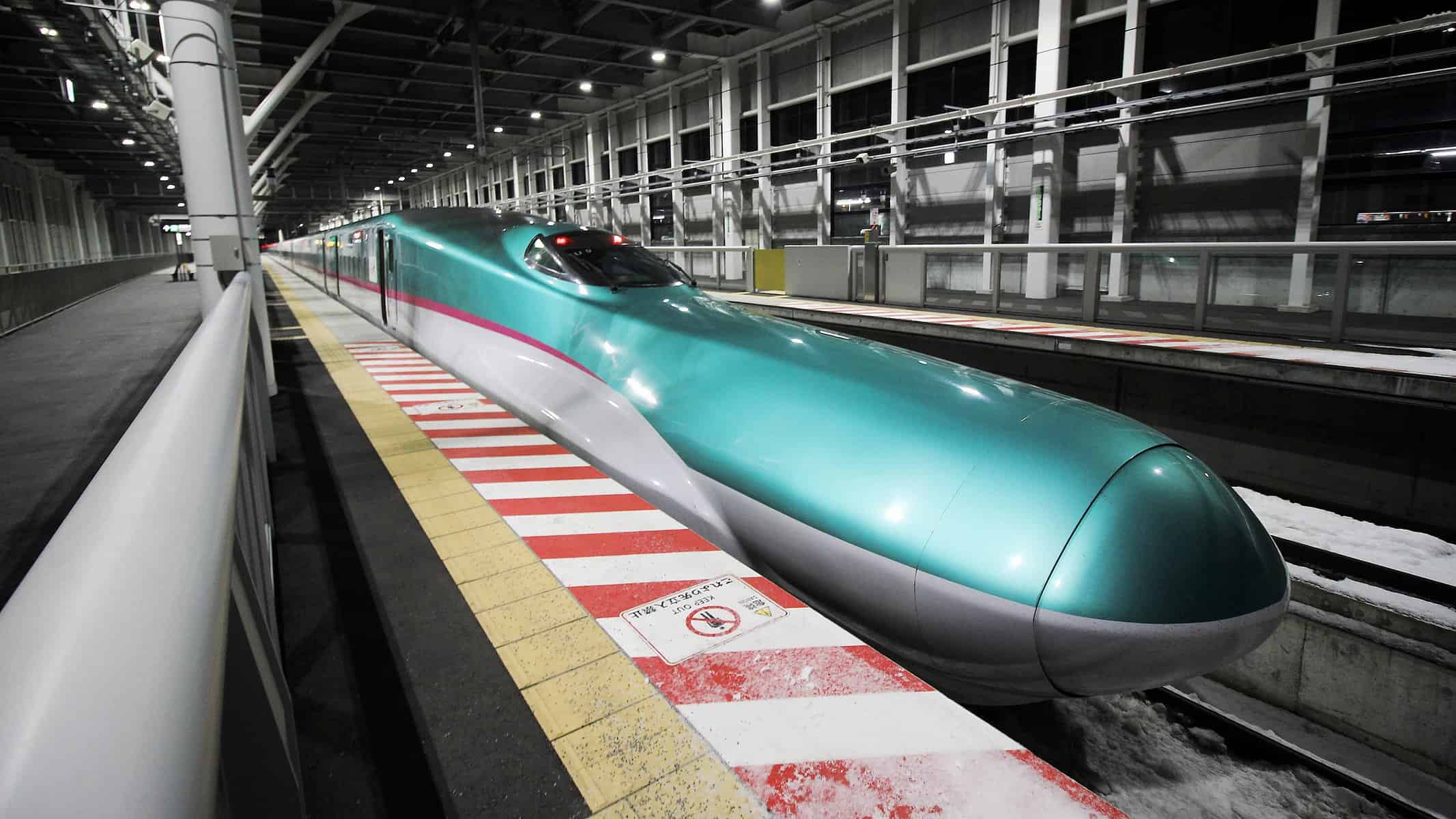 Shinkansen E5 Series