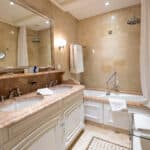 Hotel Hermitage Exclusive Room bath